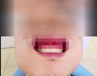 DƬ